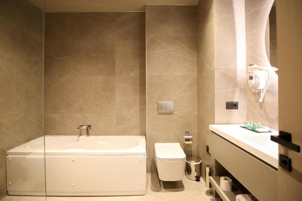 The Central View Boutique “or similar” 3