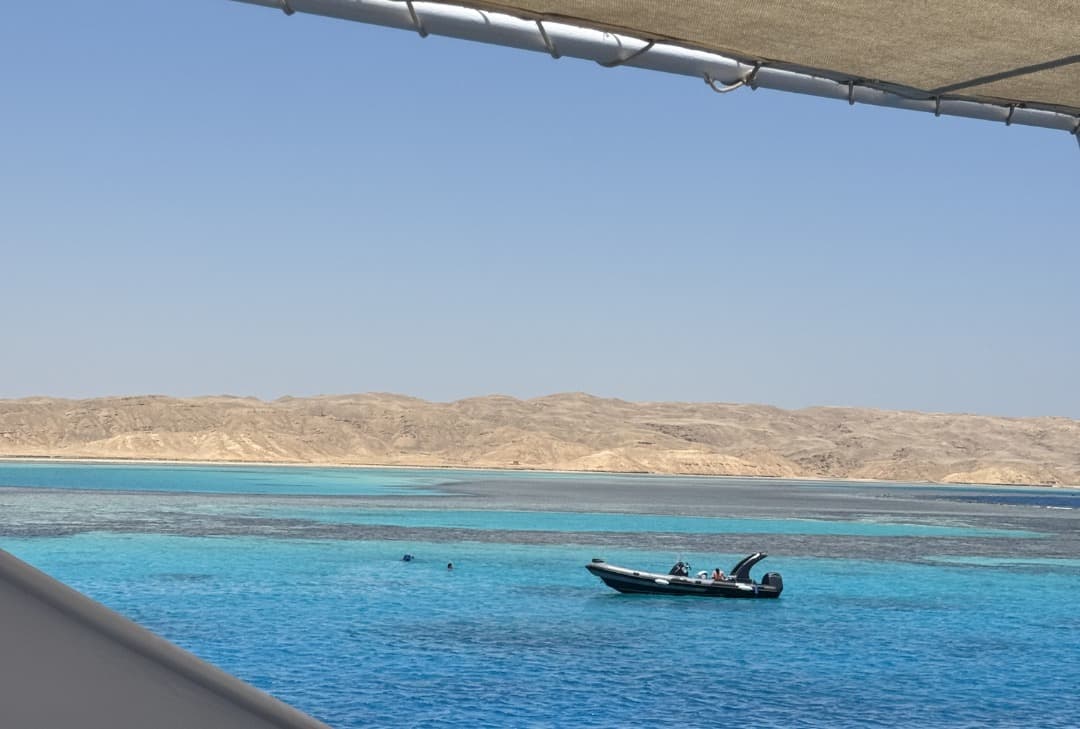 A peaceful island escape with picture-perfect views 6